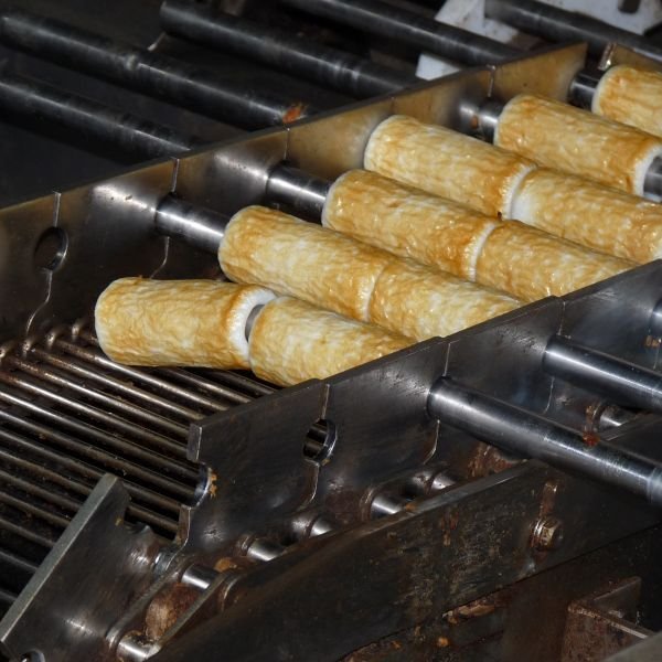 画像6: 期間限定セール（受付4月20日迄・発送4月27日迄）　さしみ竹輪「漁火」　定価270円のところ170円で販売します。 (6)